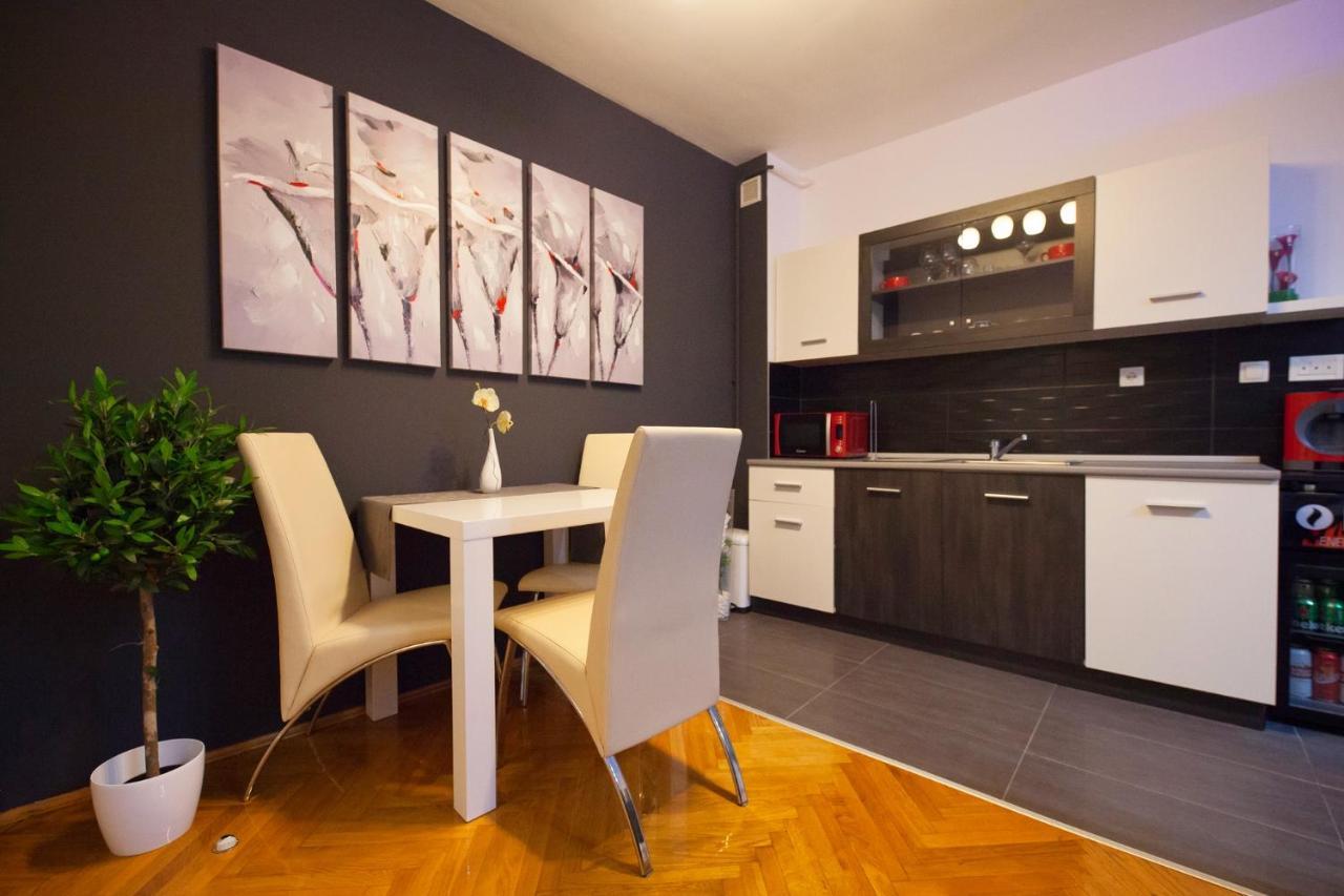 Apartment Aurelius - Private Parking Osijek