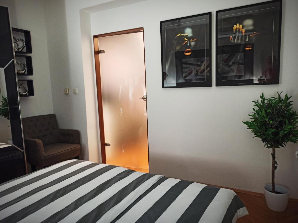 Aurelius - Private Parking Apartment